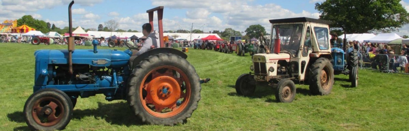 Slider tractors photo